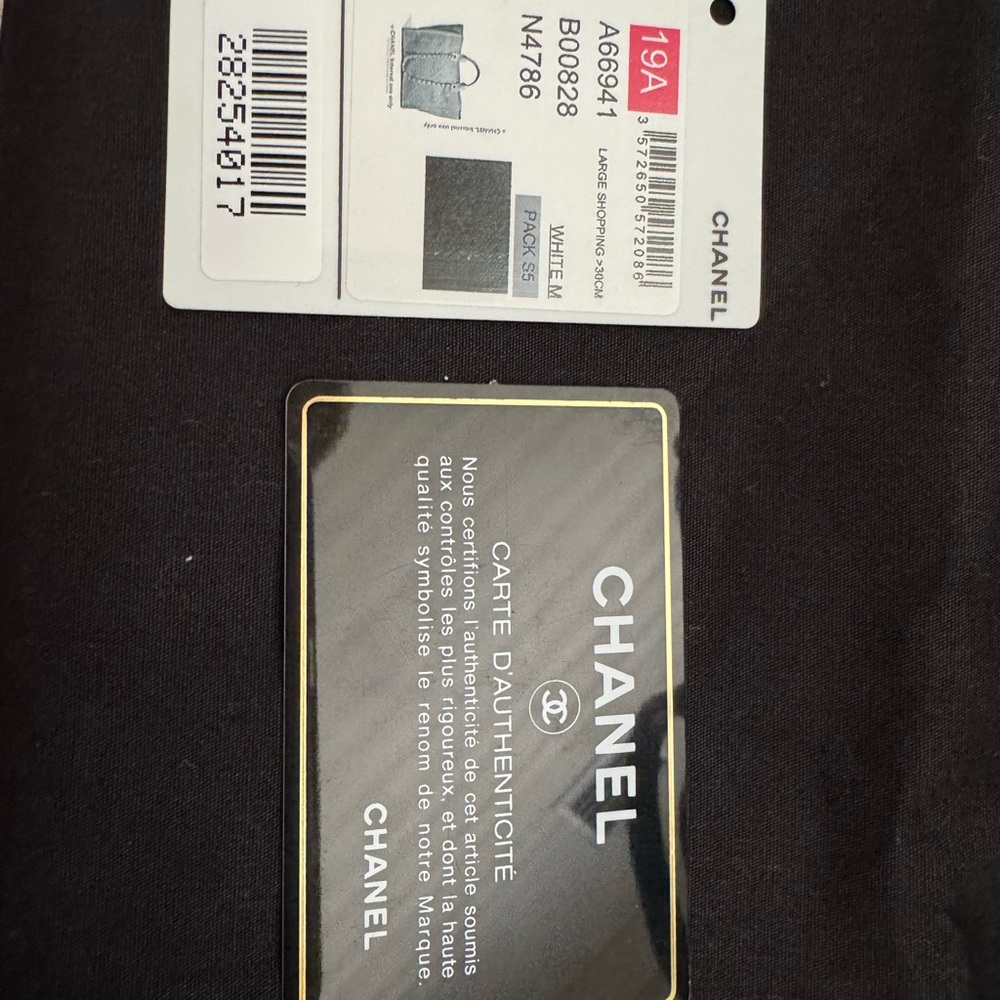 Chanel Large Deauville Grey Tote - Picture 2 of 7